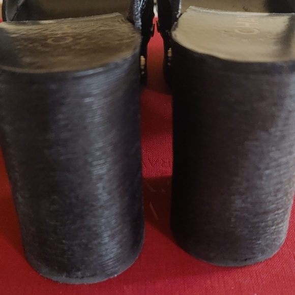 Chanel shoes size 39 - Picture 5 of 6